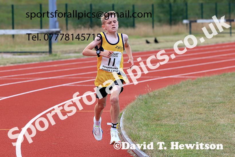 The 2025 Sunderland Junior 2 mile, Silksworth, Sunderland. Photo: David T. Hewitson/Sports for All Pics